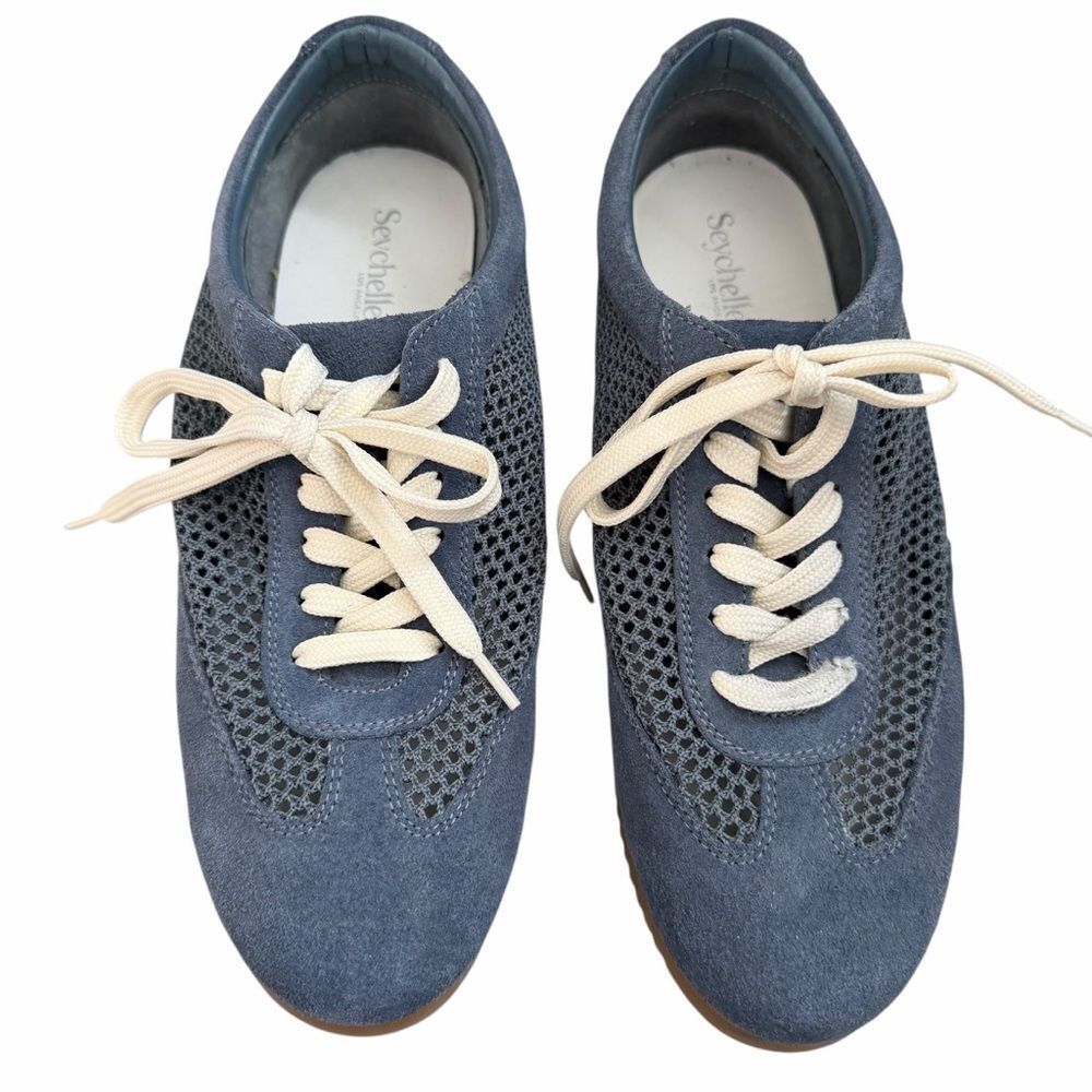 Seychelles Naples Sneaker size 8M Blue Suede Perforated Lace Up Court Shoes